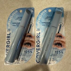 CoverGirl Supercloud Mascara in Black